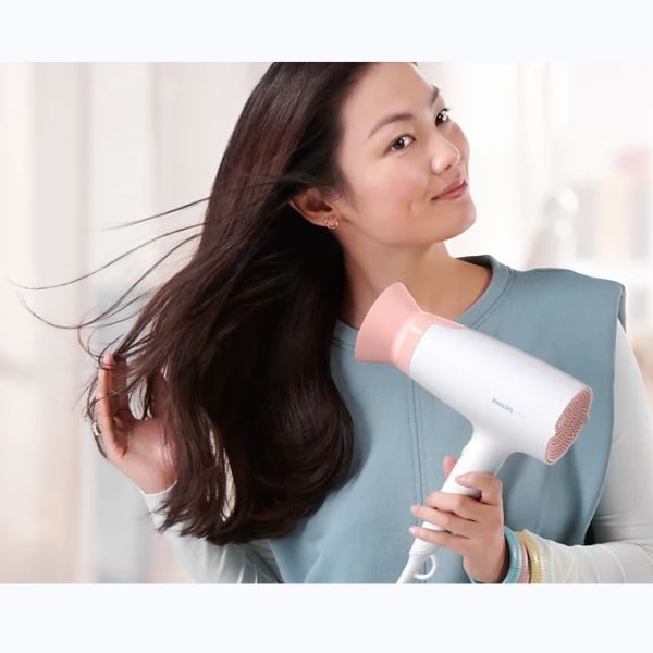ไดร์เป่าผม Philips 3000 Series BHD300/10